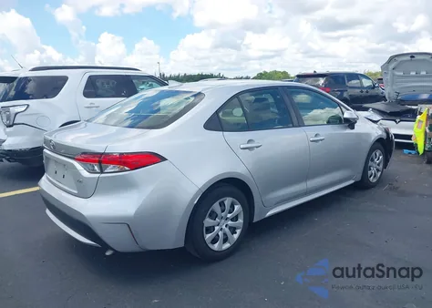 2022 Toyota Corolla Le z USA, uszkodzony, nr VIN JTDEPMAEXNJ227278